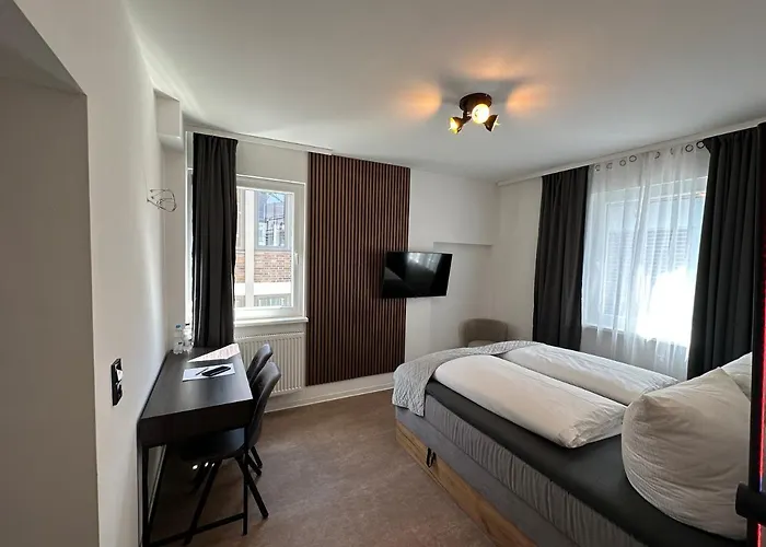 Emilia Hotel