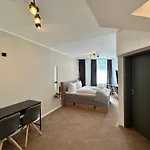 Emilia Hotel